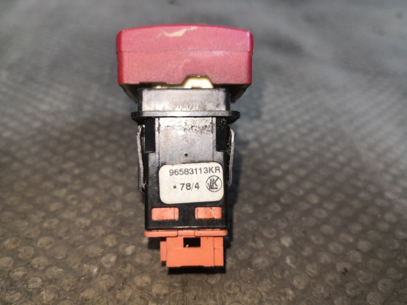 Recambio de warning para citroen berlingo first 1.6 hdi 75 x referencia OEM IAM 96583113KR  