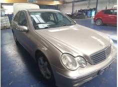 mercedes clase c (w203) berlina del año 2002 2