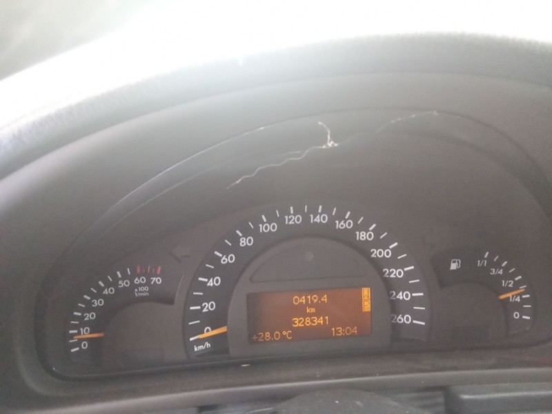 mercedes clase c (w203) berlina del año 2002