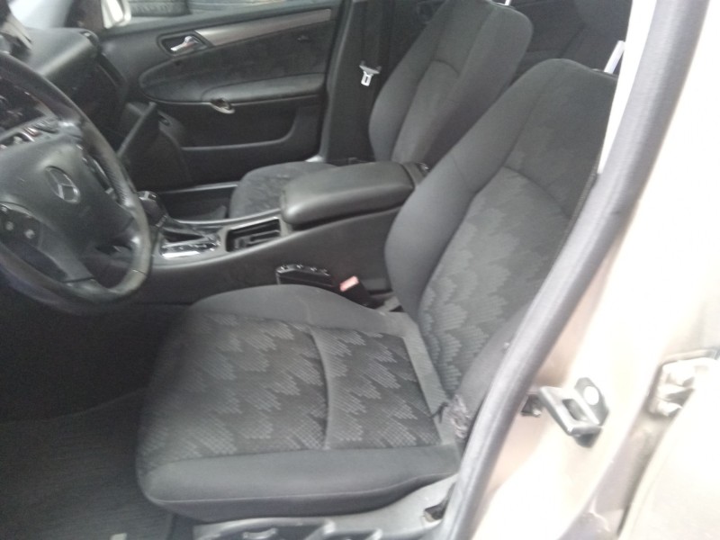 mercedes clase c (w203) berlina del año 2002