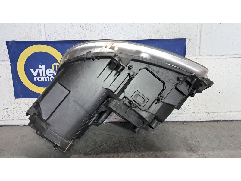 Recambio de faro derecho para volkswagen touran (1t1) 2.0 tdi referencia OEM IAM    Recambio de faro derecho para volkswagen touran (1t1) 2.0 tdi referencia OEM IAM