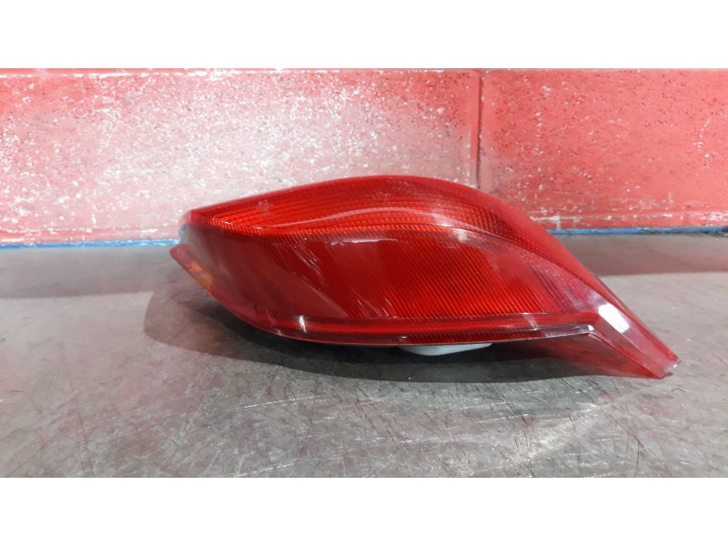 Recambio de piloto trasero izquierdo para ford fiesta referencia OEM IAM    Recambio de piloto trasero izquierdo para ford fiesta referencia OEM IAM