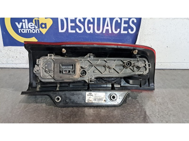 Recambio de piloto trasero derecho para citroen nemo attraction referencia OEM IAM   