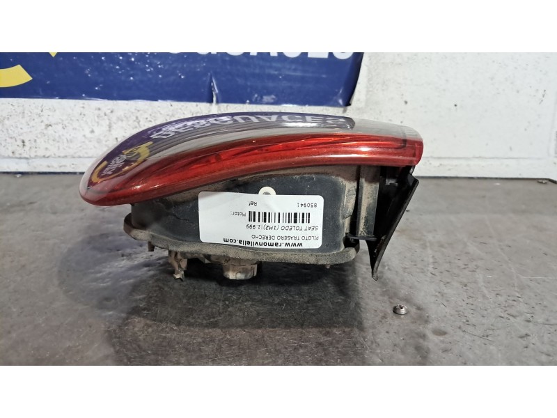 Recambio de piloto trasero derecho para seat toledo (1m2) 1.9 tdi referencia OEM IAM   