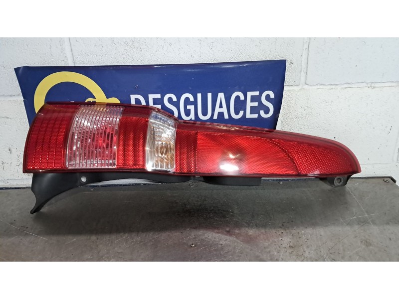 Recambio de piloto trasero izquierdo para fiat panda (169) 1.2 8v alessi referencia OEM IAM   