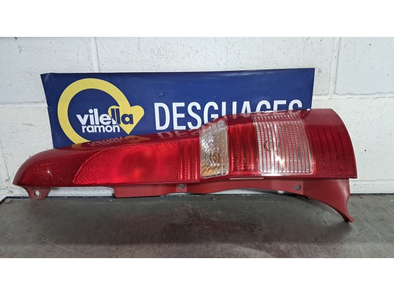 Recambio de piloto trasero derecho para fiat panda (169) 1.2 8v alessi referencia OEM IAM   