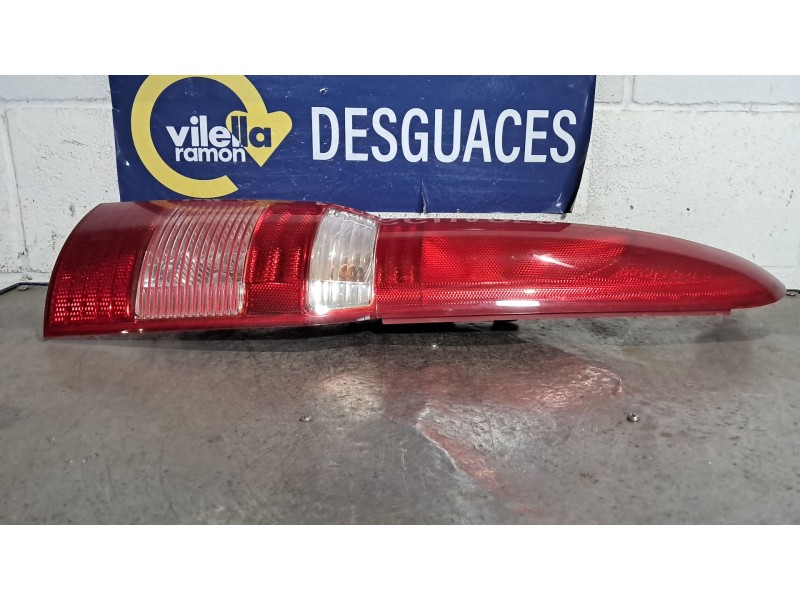 Recambio de piloto trasero derecho para fiat panda (169) 1.2 8v alessi referencia OEM IAM   