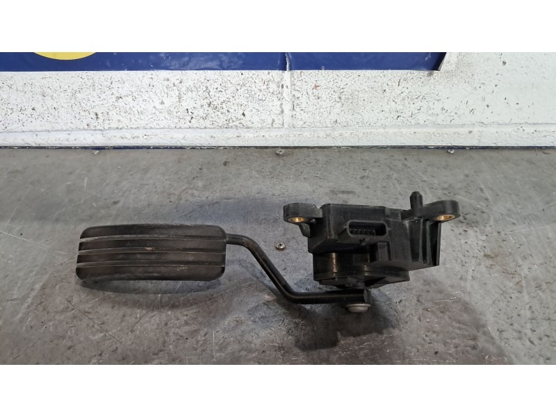 Recambio de potenciometro pedal para renault kangoo furgón compact professional referencia OEM IAM 8200436878  