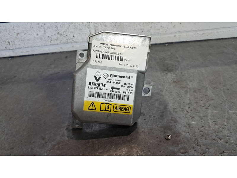 Recambio de centralita airbag para renault kangoo furgón compact professional referencia OEM IAM 8201229153  