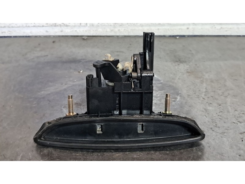 Recambio de maneta exterior porton para renault megane scenic alize 1.9dt referencia OEM IAM    Recambio de maneta exterior porton para renault megane scenic alize 1.9dt referencia OEM IAM