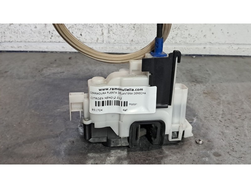 Recambio de cerradura puerta delantera derecha para citroen nemo attraction referencia OEM IAM 1365225080  