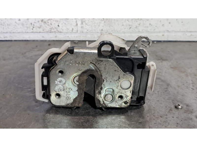 Recambio de cerradura puerta delantera derecha para citroen nemo attraction referencia OEM IAM 1365225080  