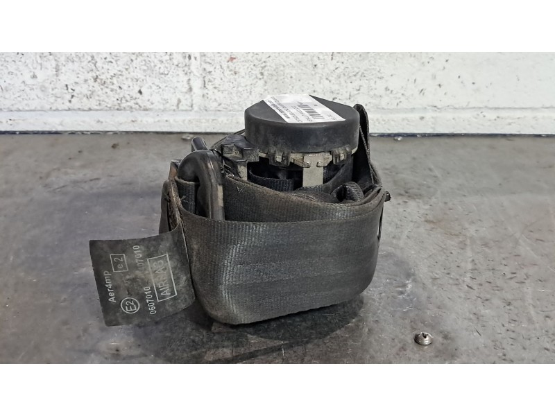 Recambio de cinturon seguridad delantero izquierdo para renault kangoo furgón compact professional referencia OEM IAM   