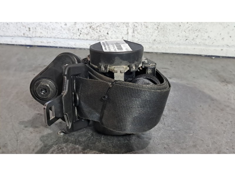 Recambio de cinturon seguridad delantero derecho para renault kangoo furgón compact professional referencia OEM IAM   