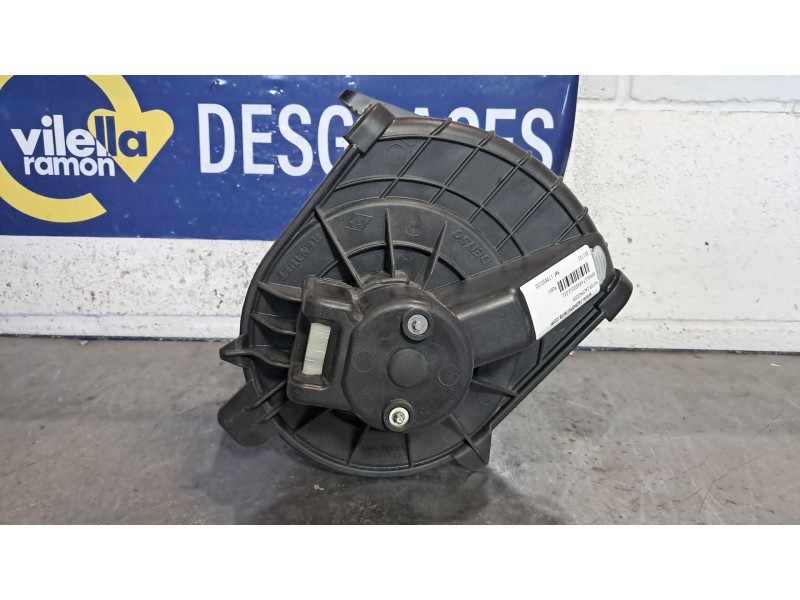 Recambio de motor calefaccion para renault kangoo furgón compact professional referencia OEM IAM 173830100  