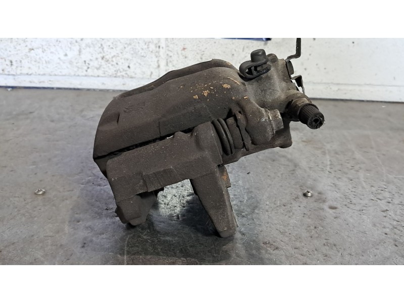 Recambio de pinza freno delantera izquierda para citroen nemo attraction referencia OEM IAM   