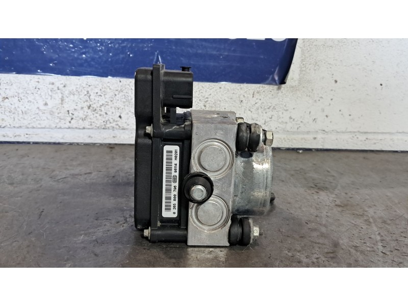 Recambio de abs para opel corsa d cmon referencia OEM IAM 0265800796  