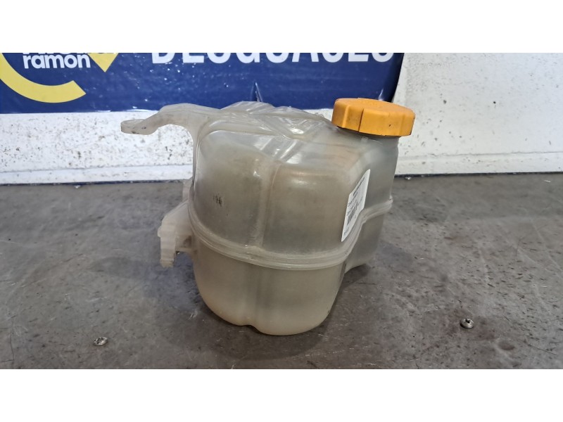 Recambio de deposito expansion para opel corsa d cmon referencia OEM IAM   