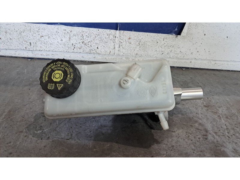 Recambio de bomba freno para renault kangoo furgón compact professional referencia OEM IAM 0204051558  