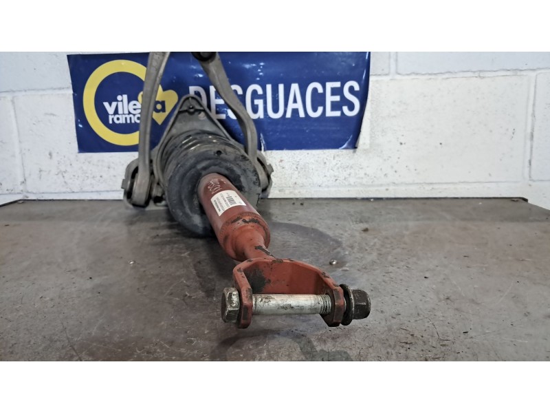 Recambio de amortiguador delantero izquierdo para volkswagen passat berlina (3b3) 1.9 tdi referencia OEM IAM   
