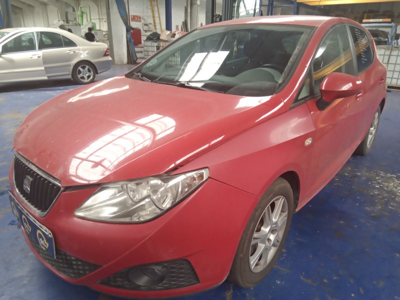 seat ibiza (6j5) del año 2008