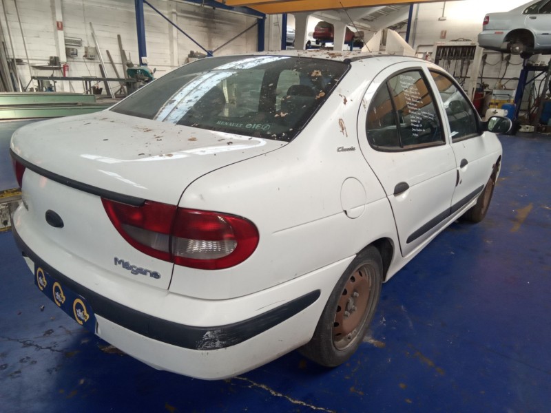 renault megane i fase 2 classic (la..) del año 2001