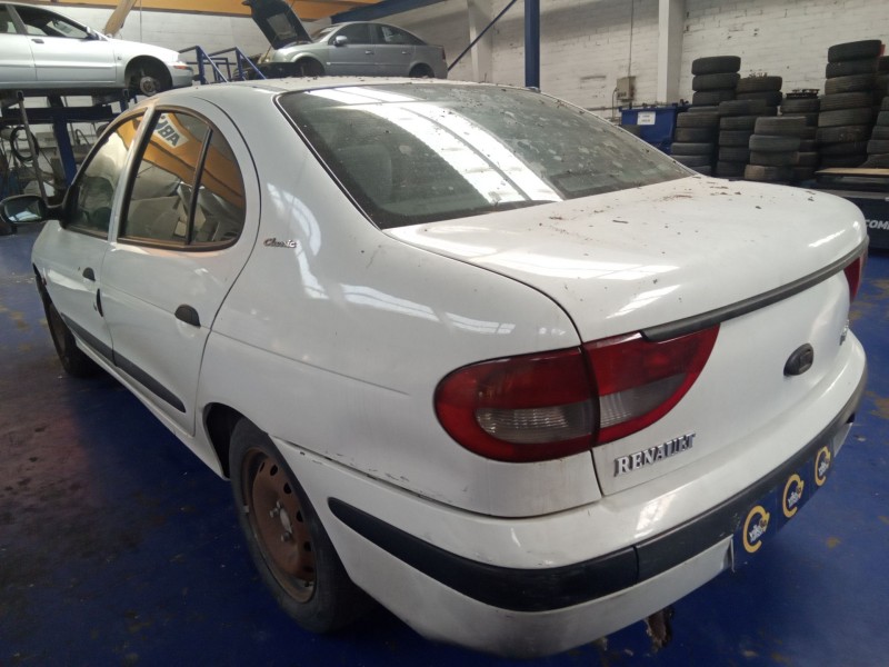 renault megane i fase 2 classic (la..) del año 2001