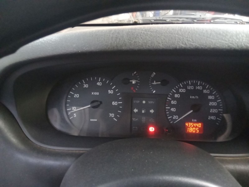 renault megane i fase 2 classic (la..) del año 2001