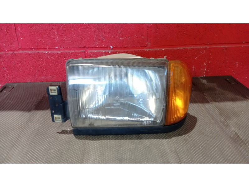 Recambio de faro izquierdo para alfa romeo 33 (907a) 1.4 referencia OEM IAM   