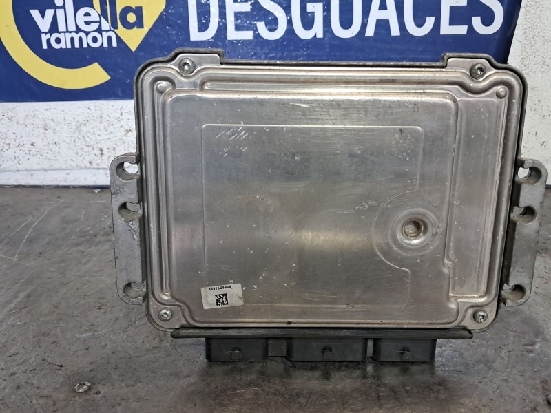 Recambio de centralita motor uce para ford fusion (cbk) elegance referencia OEM IAM 0281011612  