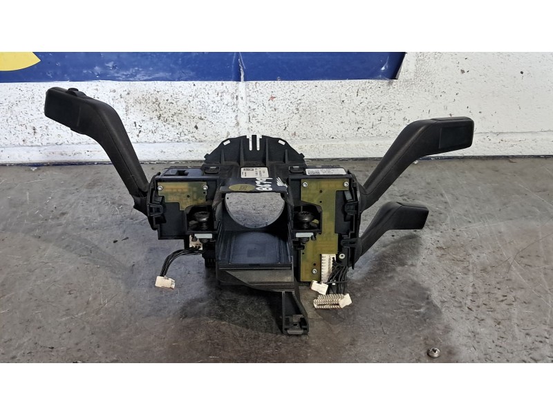 Recambio de mando limpia para volkswagen passat berlina (3c2)  | 0.05 - ...  | 0.05 - ... referencia OEM IAM   