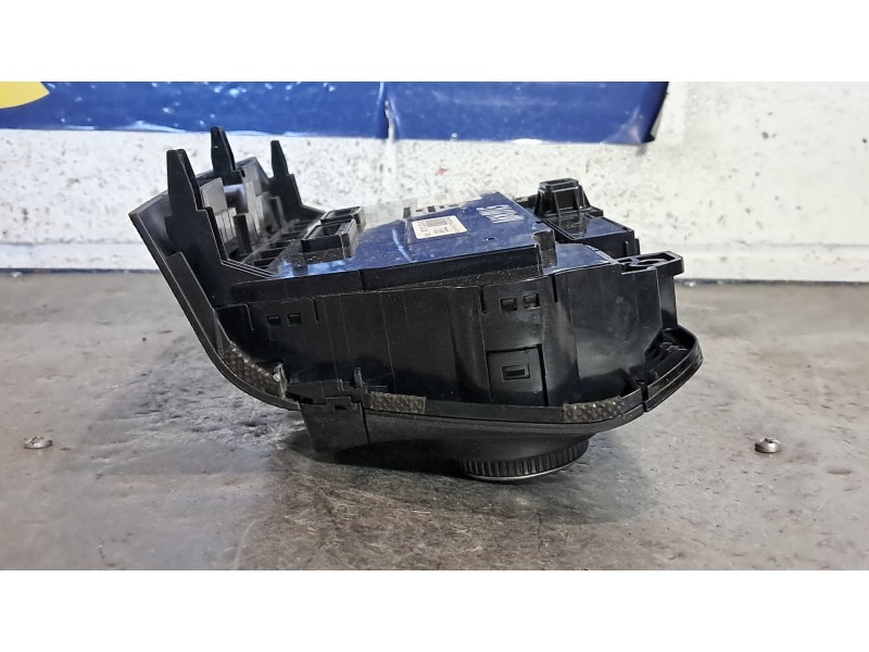 Recambio de mando climatizador para hyundai tucson  | 0.15 - ...  | 0.15 - ... referencia OEM IAM 97250D7231  