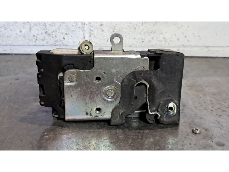 Recambio de cerradura puerta delantera izquierda para ford fusion (cbk) elegance referencia OEM IAM X6G18ACLK0363  