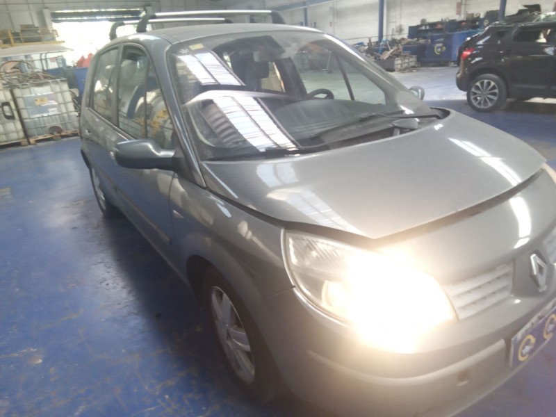 renault scenic ii del año 2006