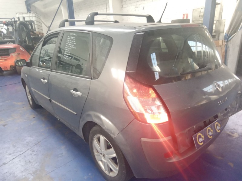 renault scenic ii del año 2006