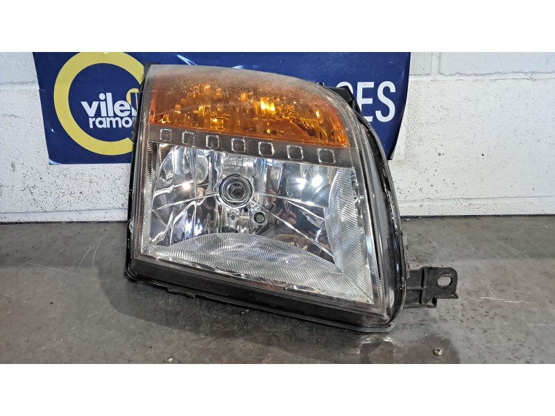 Recambio de faro derecho para ford fusion (cbk) elegance referencia OEM IAM   
