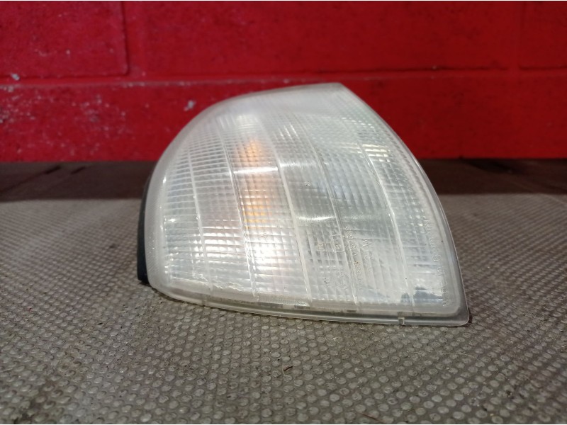 Recambio de piloto delantero izquierdo para mercedes clase c (w202) berlina 180 (202.018) referencia OEM IAM    Recambio de piloto delantero izquierdo para mercedes clase c (w202) berlina 180 (202.018) referencia OEM IAM