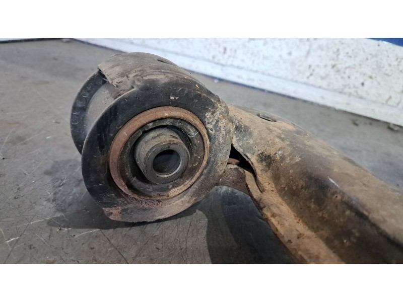 Recambio de brazo suspension inferior delantero izquierdo para opel astra h berlina elegance referencia OEM IAM   
