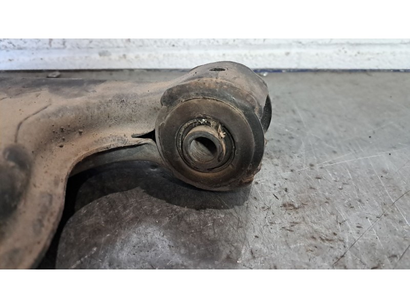 Recambio de brazo suspension inferior delantero izquierdo para opel astra h berlina elegance referencia OEM IAM   