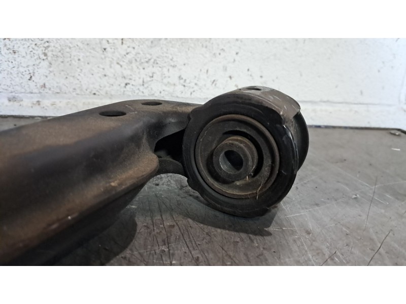 Recambio de brazo suspension inferior delantero derecho para opel astra h berlina elegance referencia OEM IAM   