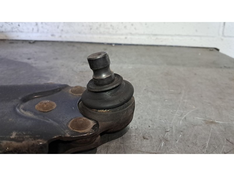 Recambio de brazo suspension inferior delantero izquierdo para ford fusion (cbk) elegance referencia OEM IAM   