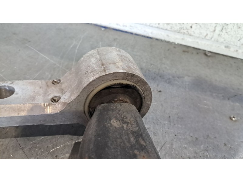 Recambio de brazo suspension inferior delantero izquierdo para ford fusion (cbk) elegance referencia OEM IAM   