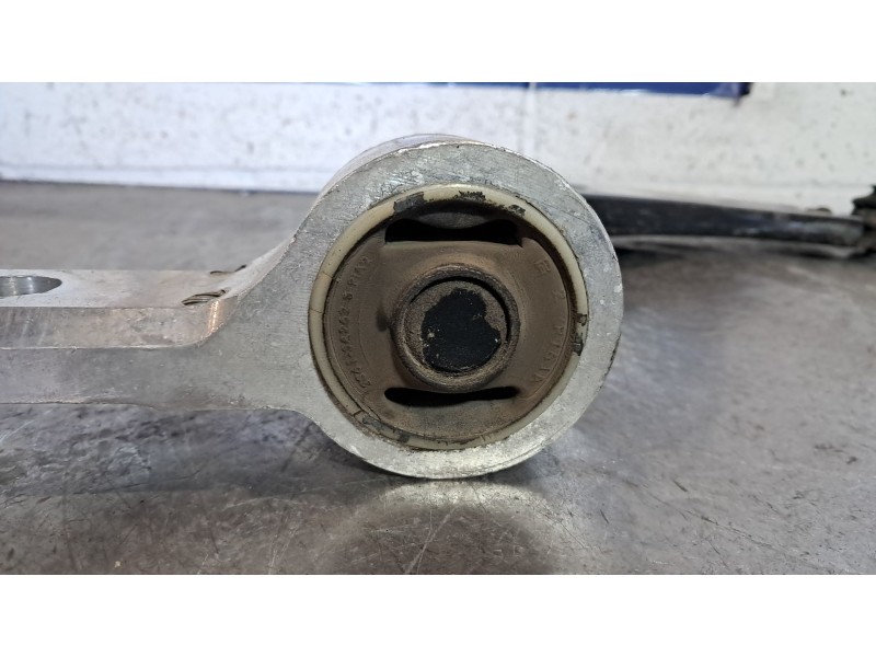 Recambio de brazo suspension inferior delantero derecho para ford fusion (cbk) elegance referencia OEM IAM 2S613042DA  