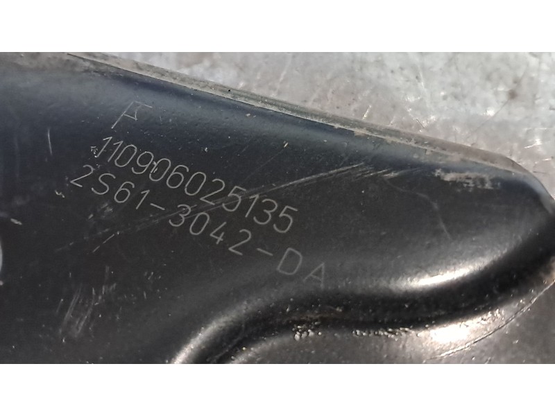 Recambio de brazo suspension inferior delantero derecho para ford fusion (cbk) elegance referencia OEM IAM 2S613042DA  