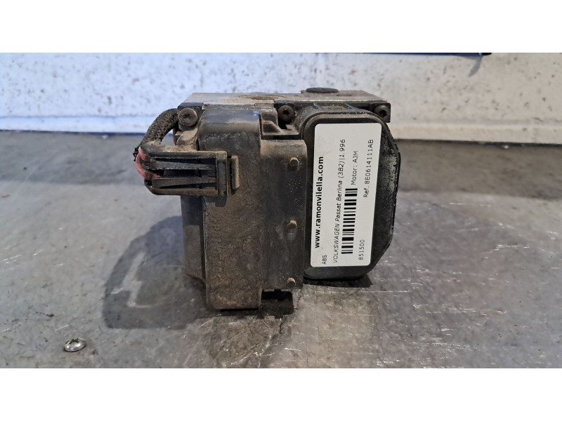 Recambio de abs para volkswagen passat berlina (3b2) 1.9 tdi referencia OEM IAM 8E0614111AB  