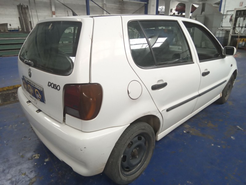 volkswagen polo berlina (6n1) del año 1998