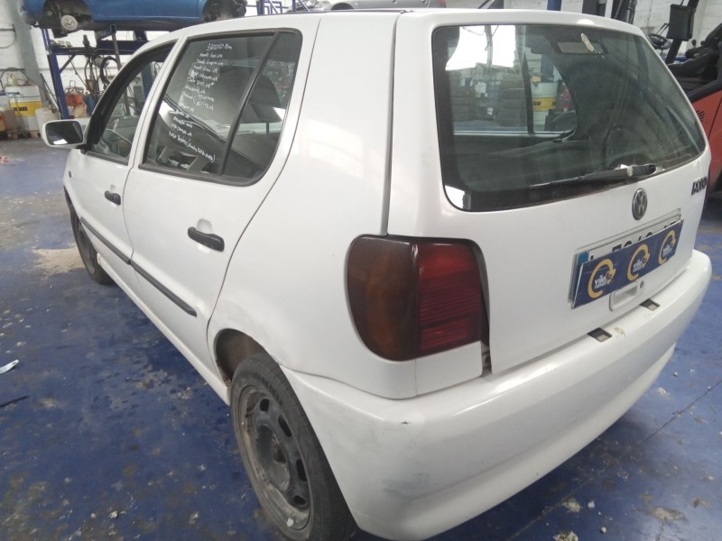 volkswagen polo berlina (6n1) del año 1998