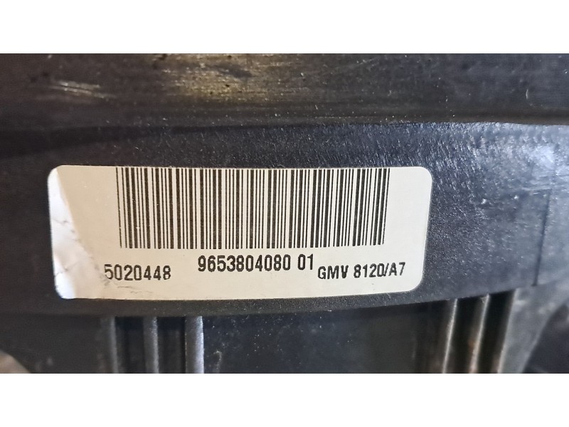 Recambio de electroventilador para peugeot 207 confort 1.4 75 referencia OEM IAM 8240503FR  