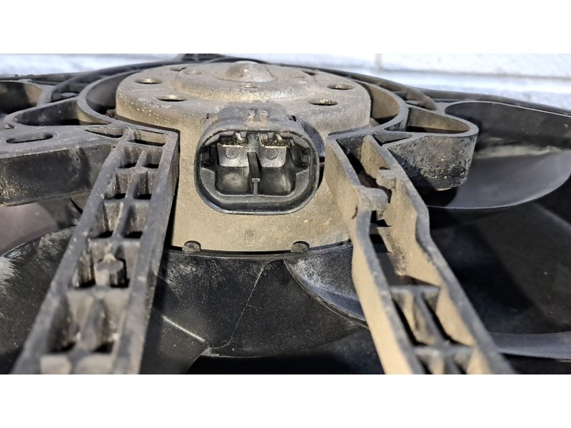 Recambio de electroventilador para peugeot 207 confort referencia OEM IAM   