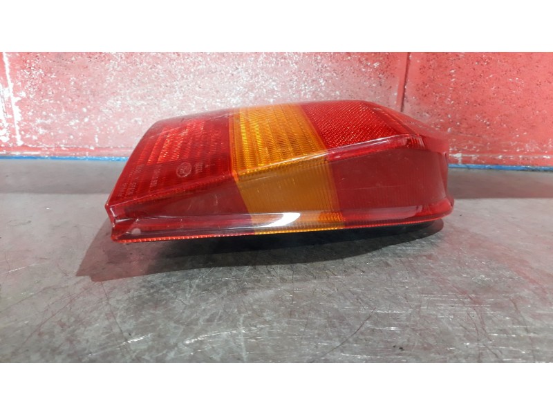 Recambio de piloto trasero izquierdo para ford fiesta referencia OEM IAM    Recambio de piloto trasero izquierdo para ford fiesta referencia OEM IAM